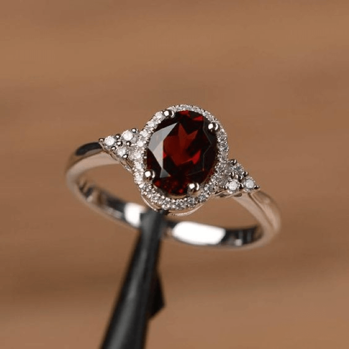 Nhẫn cưới ruby - Pinterest