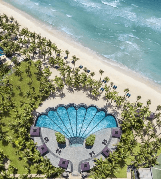 Marriott's amazing pool and beachfront - Pinterest