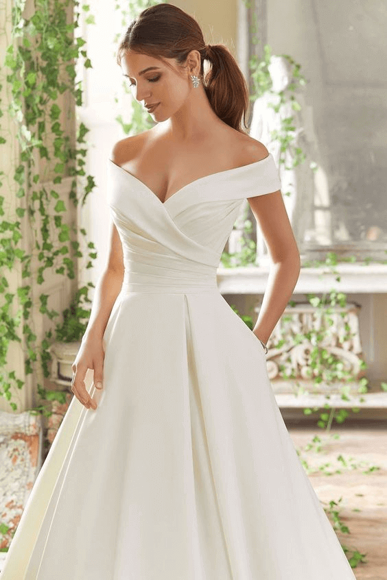 Elegant wedding dress - Pinterest